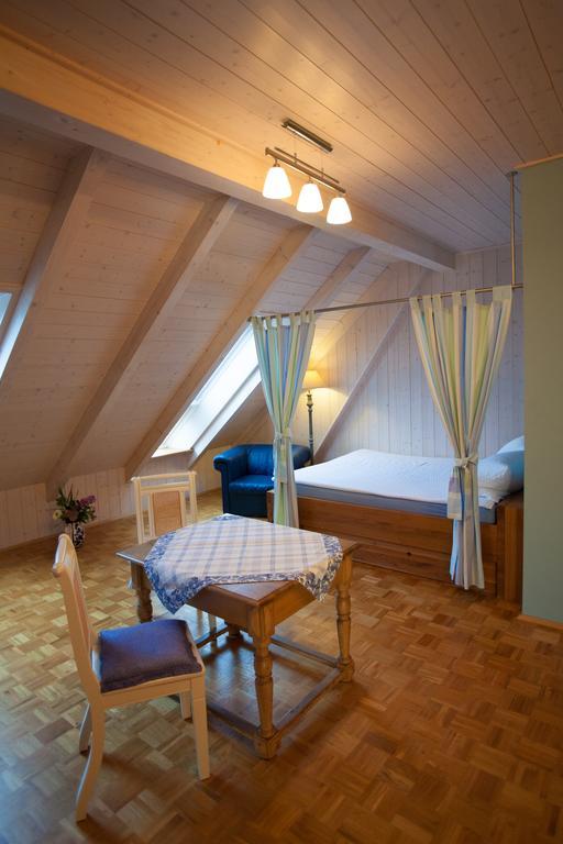 Gaestehaus Craintaler Muehle B&B 크레글린겐 객실 사진