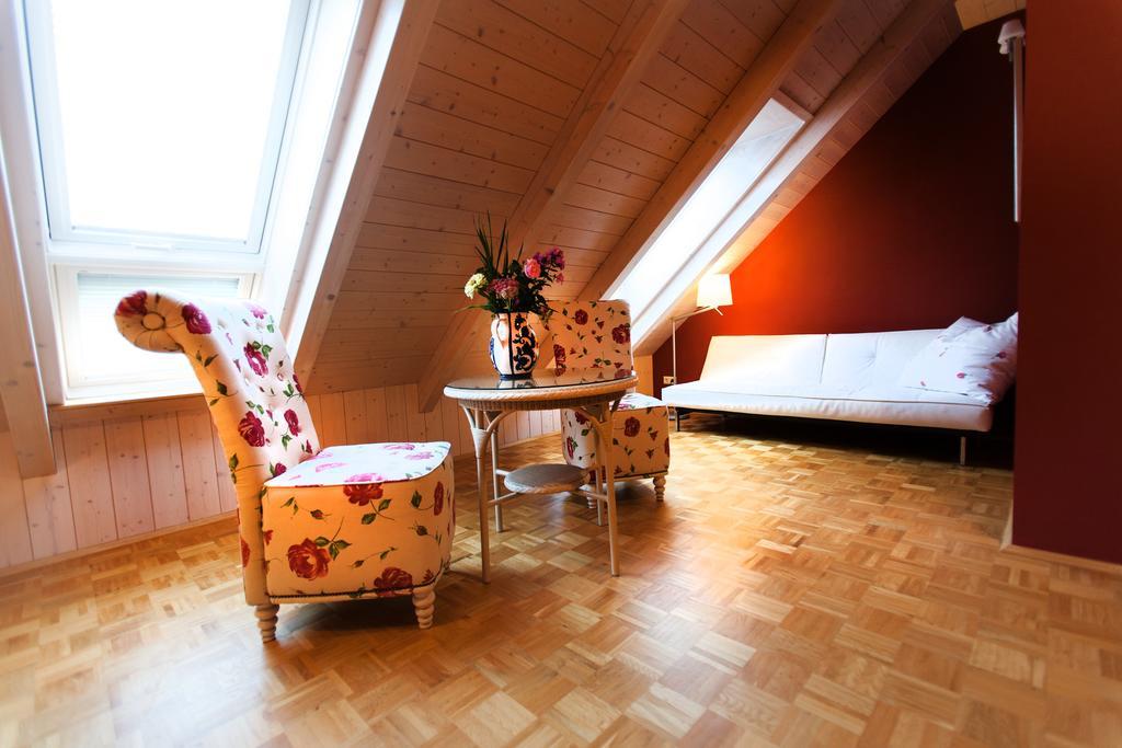 Gaestehaus Craintaler Muehle B&B 크레글린겐 객실 사진