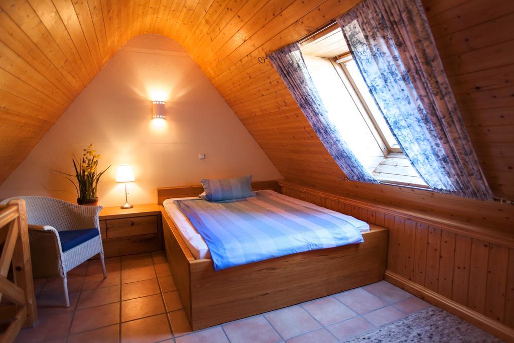 Gaestehaus Craintaler Muehle B&B 크레글린겐 객실 사진